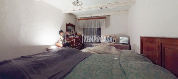 9 rooms Apartment in Lizzano in Belvedere, Italy No. 234252 24