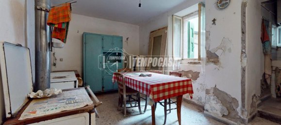 9 rooms Apartment in Lizzano in Belvedere, Italy No. 234252 7