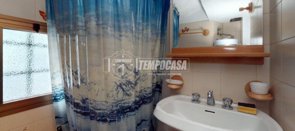 9 rooms Apartment in Lizzano in Belvedere, Italy No. 234252 20