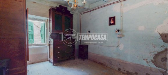 9 rooms Apartment in Lizzano in Belvedere, Italy No. 234252 18