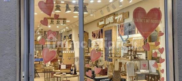 2غرفة عقار تجاري في Milan, Italy رقم 351374 2