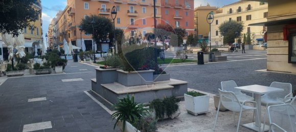 1 room Commercial property in Anzio, Italy No. 124243 10