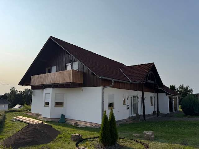 4 bedrooms Townhouse in Freyung-Grafenau, Germany No. 318143