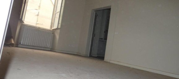 2 rooms Apartment in Viterbo, Italy No. 101928 8