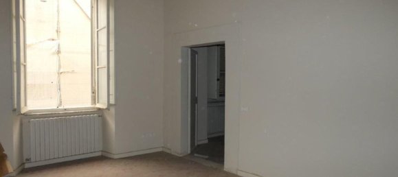 2 rooms Apartment in Viterbo, Italy No. 101928 9