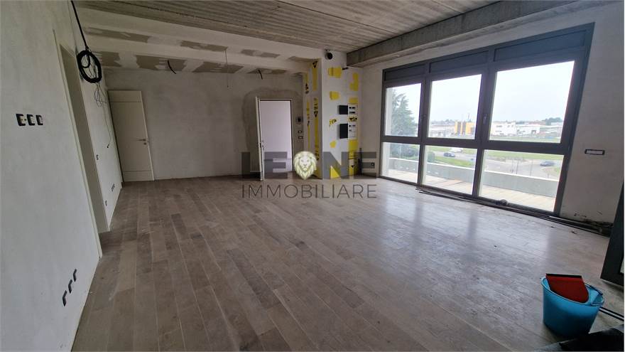 Ático de 2 dormitorios en Vignola, Italy No. 223550