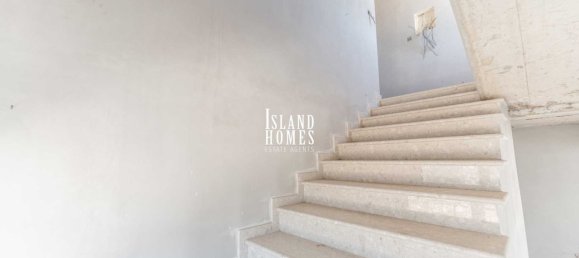 4 bedrooms House in Paralimni, Cyprus No. 23938 17