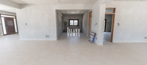 4 bedrooms House in Paralimni, Cyprus No. 23938 14