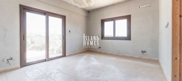 4 bedrooms House in Paralimni, Cyprus No. 23938 29