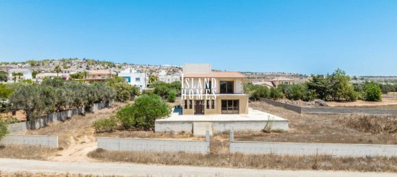 4 bedrooms House in Paralimni, Cyprus No. 23938 12