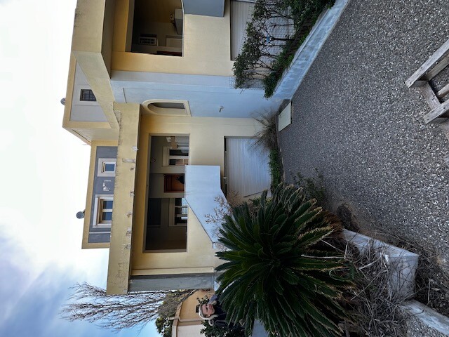 3 bedrooms Commercial property in Artemida, Greece No. 52144