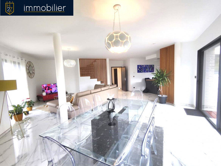 Дом с 5 спальнями в Пон-де-Мец, Франция № 89477