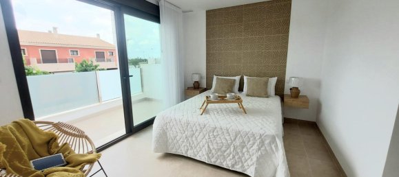 3 bedrooms Villa in San Pedro del Pinatar, Spain No. 11669 15