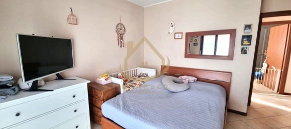 3 rooms Apartment in Vigevano, Italy No. 185172 15