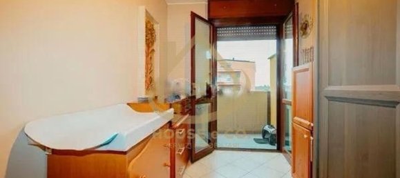 3 rooms Apartment in Vigevano, Italy No. 185172 23