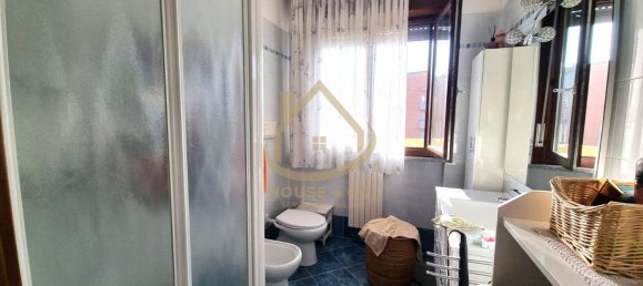 3 rooms Apartment in Vigevano, Italy No. 185172 12