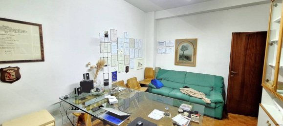 Apartamento de 3 divisões em Modena, Italy N.º 31450 3