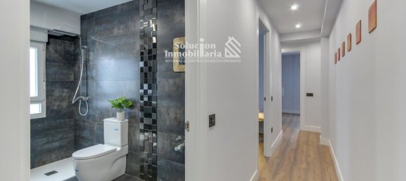 Apartamento de 4 dormitorios en Salamanca, Spain No. 107908 23