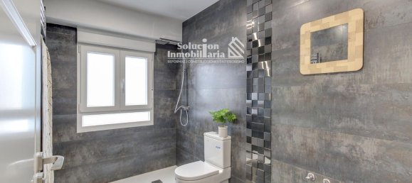 Apartamento de 4 dormitorios en Salamanca, Spain No. 107908 21