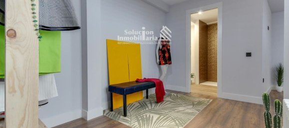 Apartamento de 4 dormitorios en Salamanca, Spain No. 107908 31