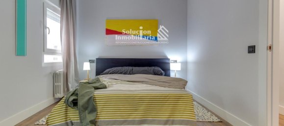 Apartamento de 4 dormitorios en Salamanca, Spain No. 107908 12
