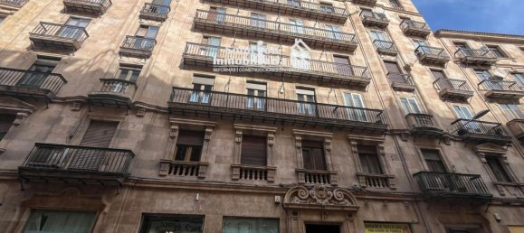 Apartamento de 4 dormitorios en Salamanca, Spain No. 107908 2