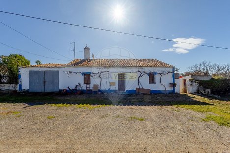 3 bedrooms House in Ourique, Portugal No. 188784