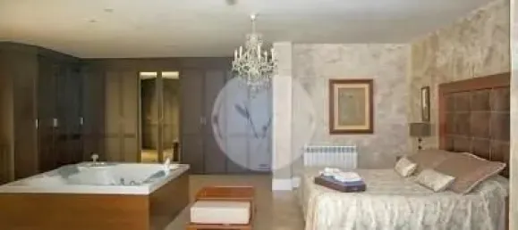 Casa de 7 dormitorios en València, Spain No. 93022 2