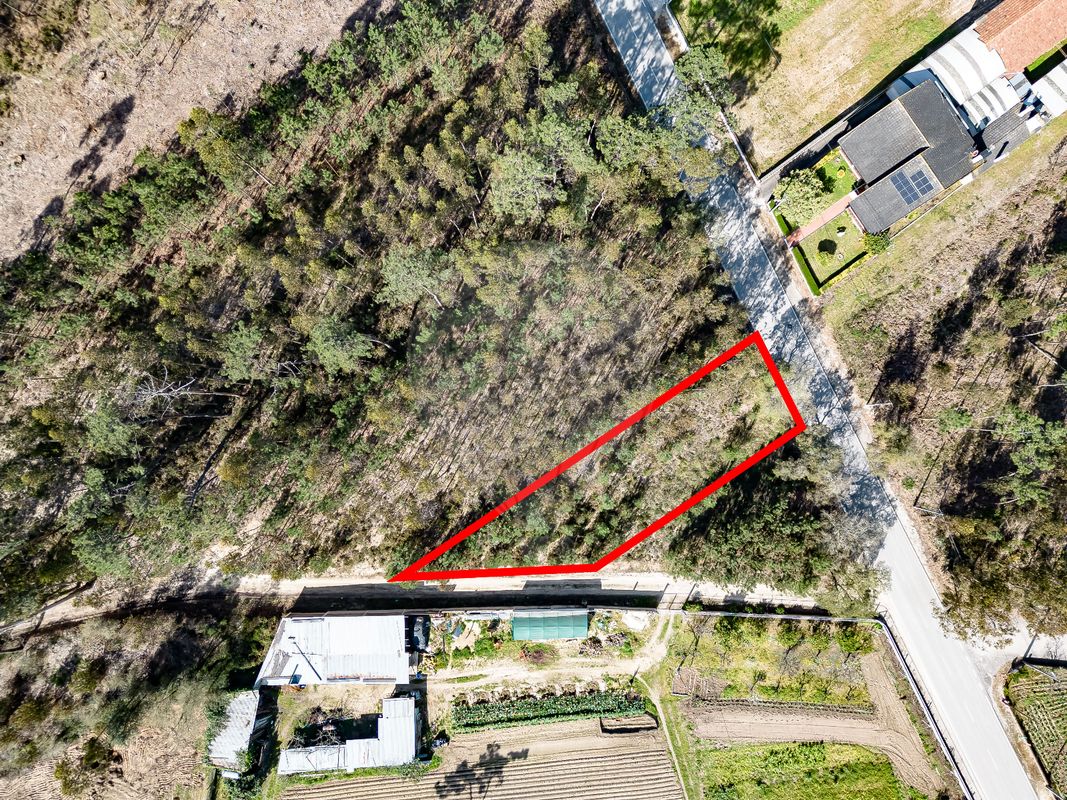 Земельный участок в Виларинью ду Байру, Португалия № 63013