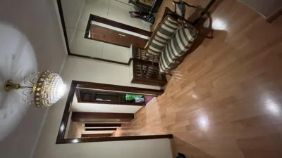 5 bedrooms Apartment in Zaragoza, Spain No. 245535