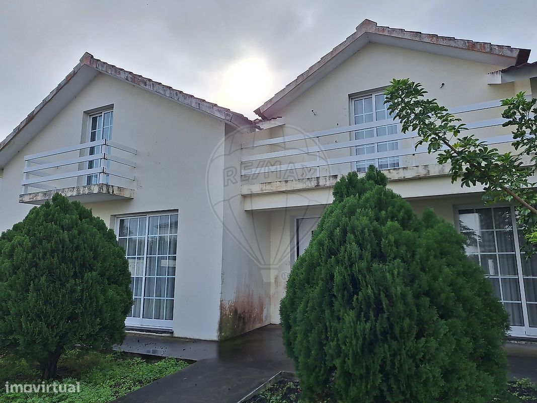 3 bedrooms House in Madalena, Portugal No. 44334