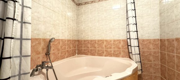 2 bedrooms House in Saint-Nicolas-de-Port, France No. 85189 6