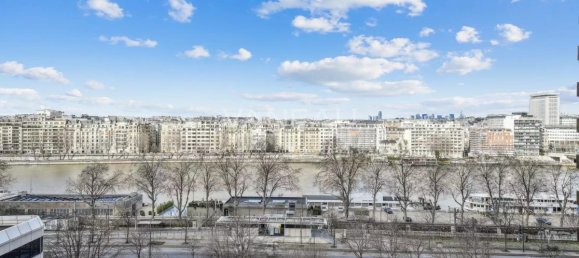 Квартира с 3 спальнями в Париж, Франция № 126567 10