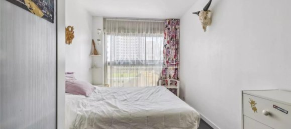 Квартира с 3 спальнями в Париж, Франция № 126567 12