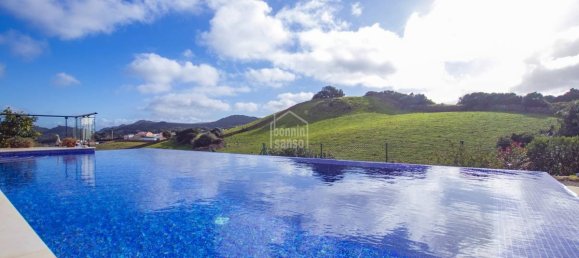 Villa de 4 dormitorios en Es Mercadal, Spain No. 5173 7