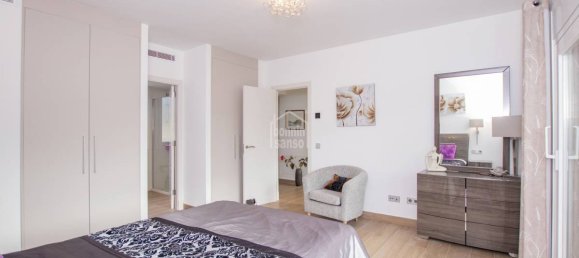 Villa de 4 dormitorios en Es Mercadal, Spain No. 5173 11