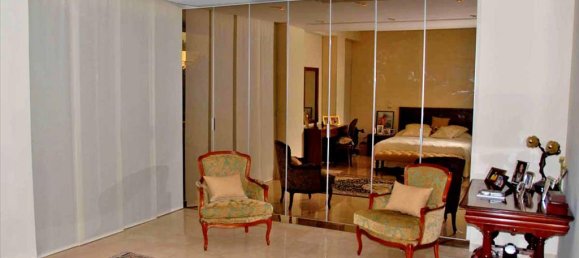 880m² Property in Athens, Greece No. 7093 5