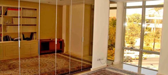 880m² Property in Athens, Greece No. 7093 4