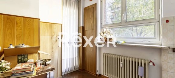 4 rooms Apartment in Turin, Italy No. 86326 3