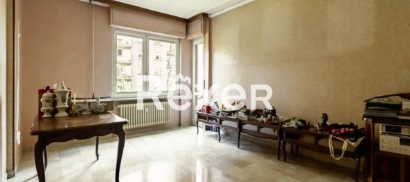 4 rooms Apartment in Turin, Italy No. 86326 4
