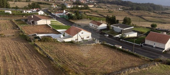 Casa de 3 dormitorios en Angra do Heroismo, Portugal No. 21572 18