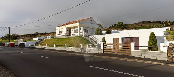 Casa de 3 dormitorios en Angra do Heroismo, Portugal No. 21572 19