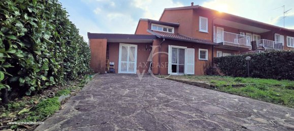 3 غرف نوم فيلا في Agrate Brianza, Italy رقم 310726 3