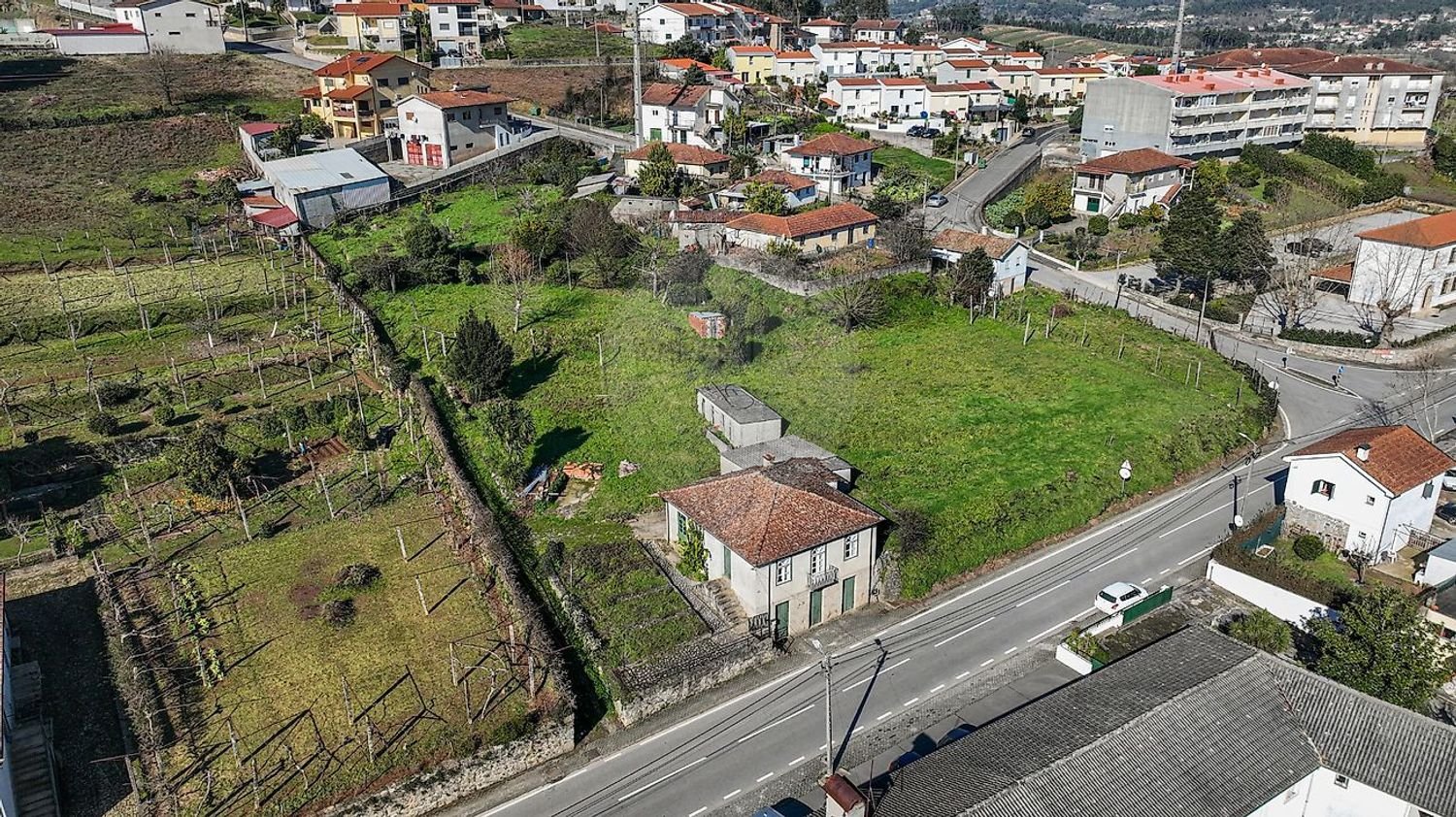 3 bedrooms House in Celorico de Basto, Portugal No. 38180