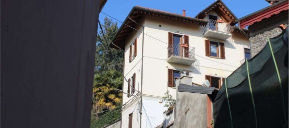 Casa de 6 habitaciónes en Ghiffa, Italy No. 149373 45