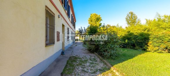 3 rooms Apartment in Faenza, Italy No. 132508 16