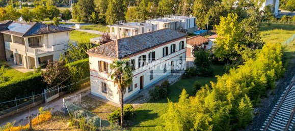 3 rooms Apartment in Faenza, Italy No. 132508 18