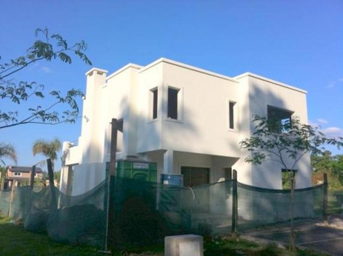 3 bedrooms House in Pilar, Argentina No. 21273