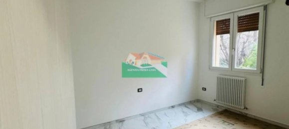 2 bedrooms Apartment in Ravenna, Italy No. 273306 3