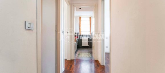 2 Schlafzimmer Wohnung in Guanzate, Italy, Nr. 266837 8